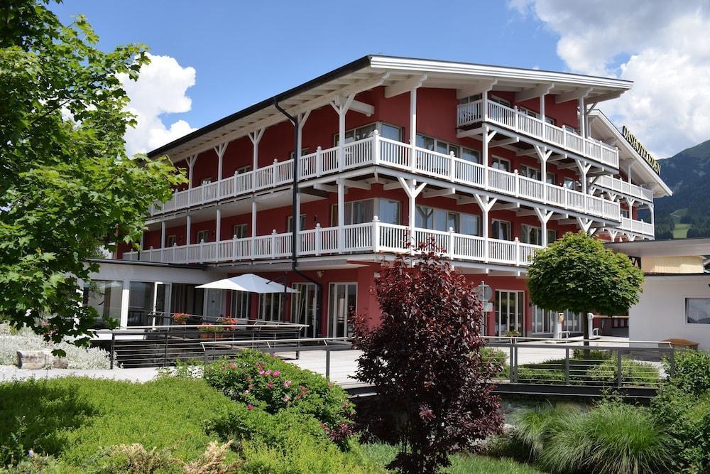 Das Hotel Eden - Das Aktiv- & Wohlfuehlhotel In Tirol Auf 1200M Hoehe Seefeld w Tirolu Zewnętrze zdjęcie