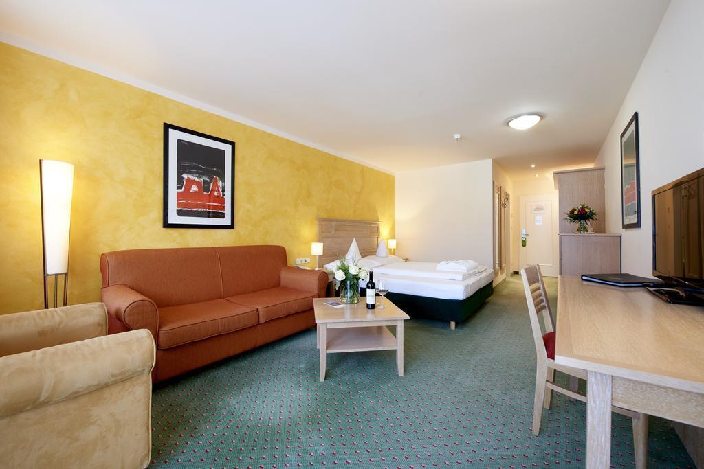 Das Hotel Eden - Das Aktiv- & Wohlfuehlhotel In Tirol Auf 1200M Hoehe Seefeld w Tirolu Zewnętrze zdjęcie